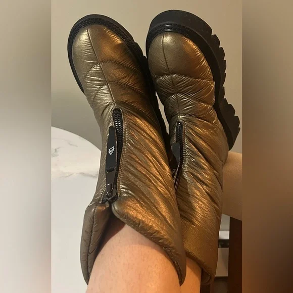 ELENA IACHI
ANKLE BOOTS  Military
Green - Picture 2 of 13